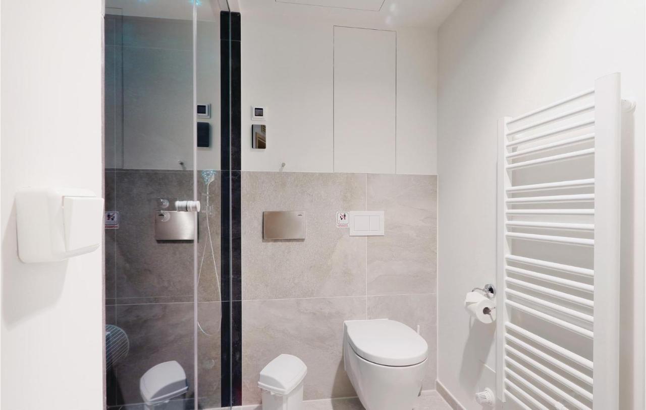 Nice Apartment In Luebeck Travemuende With Sauna מראה חיצוני תמונה